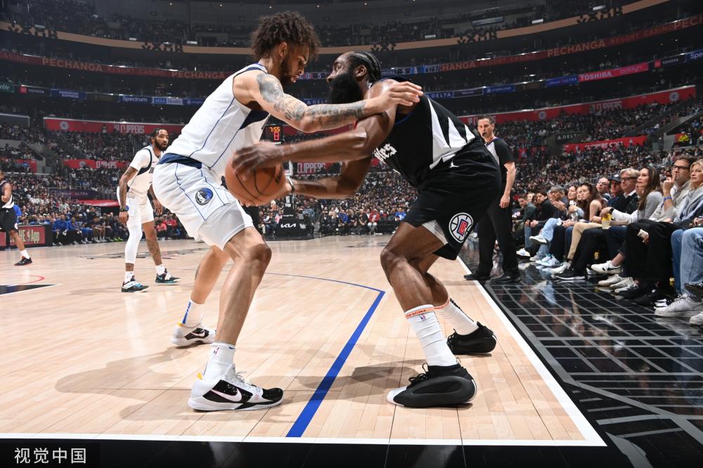 及俱乐部的 及俱乐部的