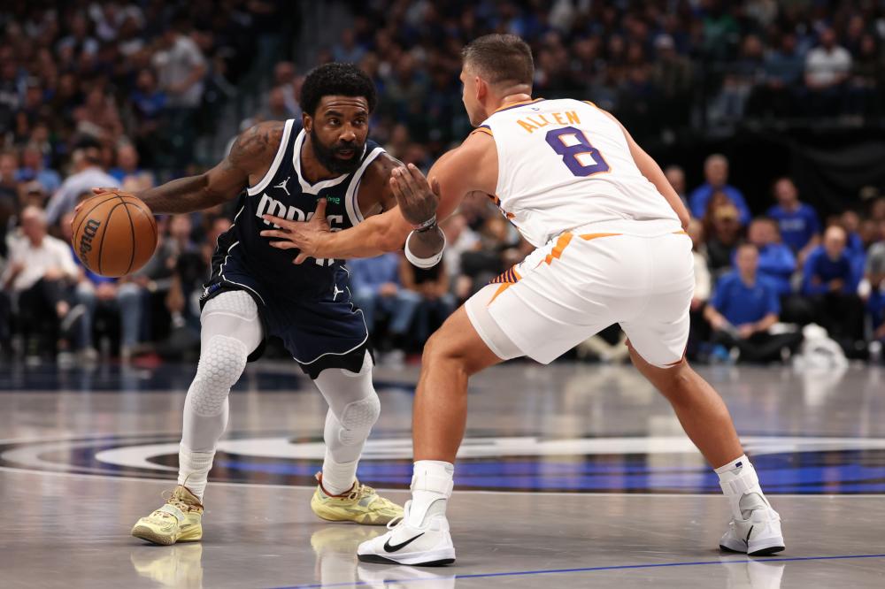 表现亮眼 表现亮眼